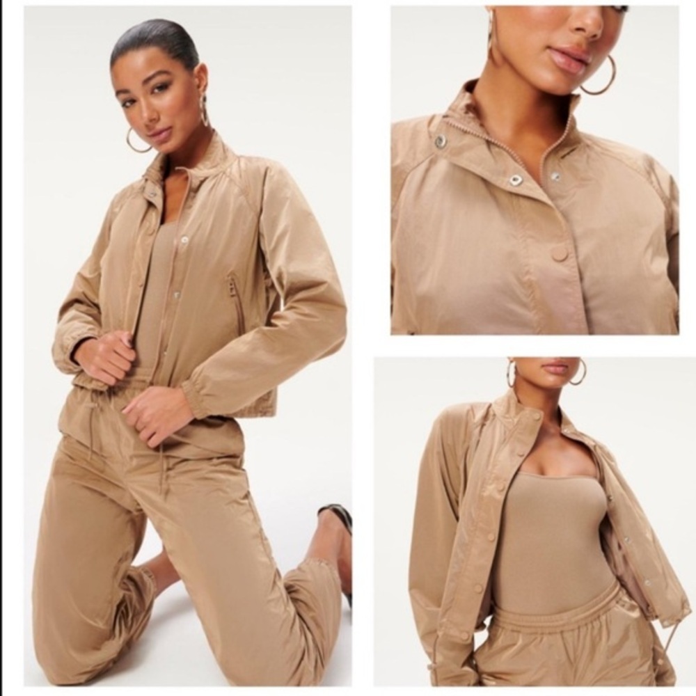Good American. 2pc Set. Tan Tracksuit Size (Medium)